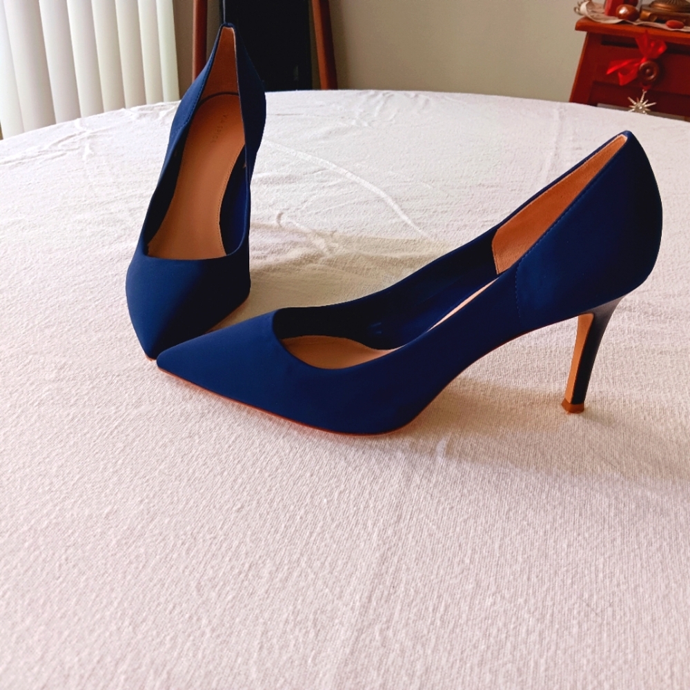 Via Spiga Navy fabric women's classic pumps with leather heel size 9